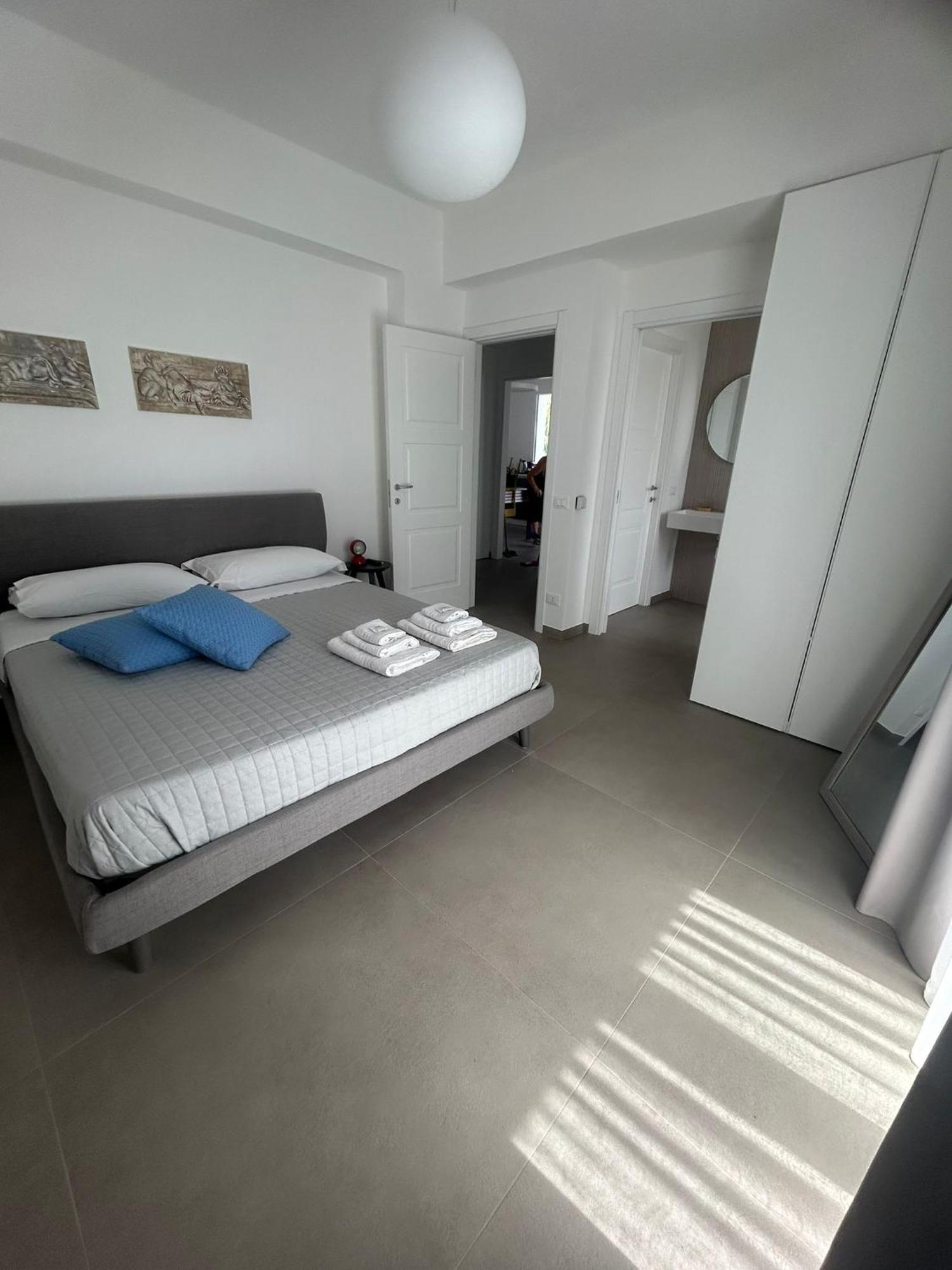 Mondello Felix - Appartamenti In Villa A 600M Dal Mare 部屋 写真