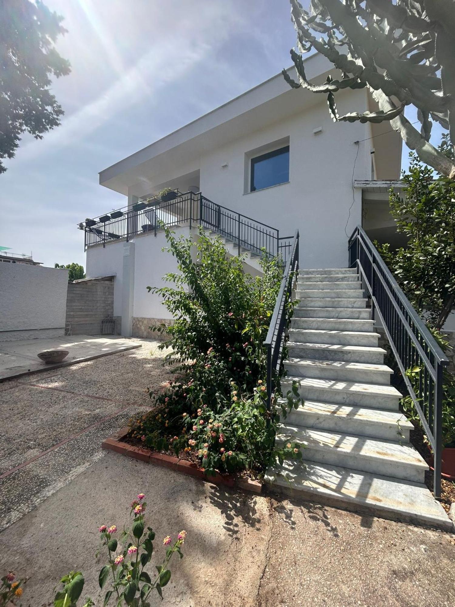 Mondello Felix - Appartamenti In Villa A 600M Dal Mare エクステリア 写真